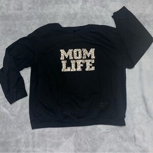 MOM LIFE🍂 Crew Neck Sweatshirt